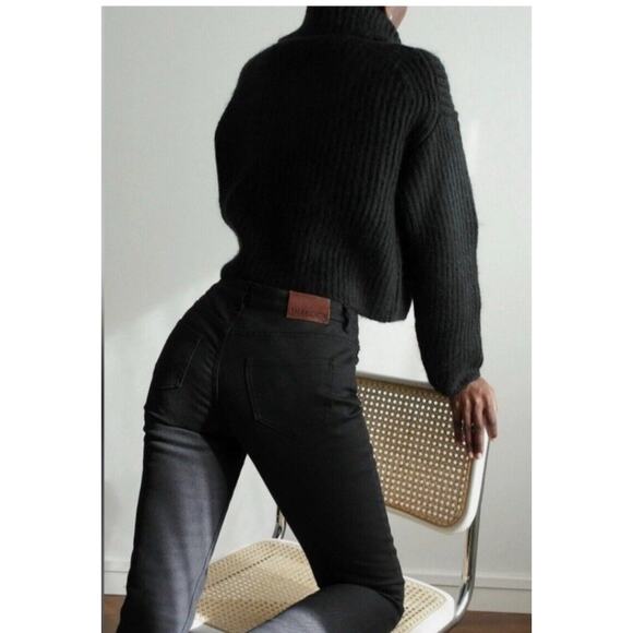 NWT PERFECT FOR SPRING THAKOON CLASSIC CROPPED JEANS BLACK SZ 4 MSRP $150 COTTON - Picture 2 of 8